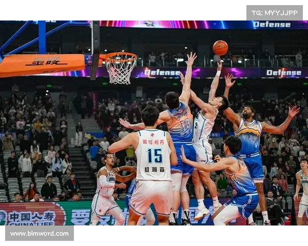 「杨」帆起航！杨瀚森首登篮球封面，中国新星闪耀 NBA 舞台